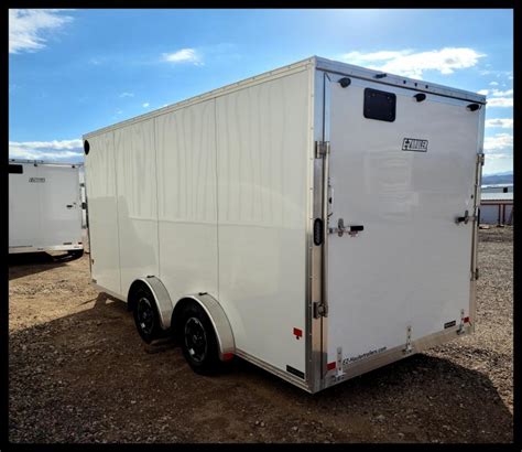 enclosed trailers close to me